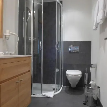 Sleeps 4 Pool Wifi T031621 Apartament Zermatt
