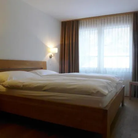 Apartament Sleeps 4 Pool Wifi T031621 Zermatt