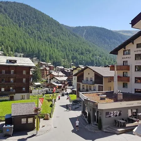 Apartament Sleeps 4 Pool Wifi T031621